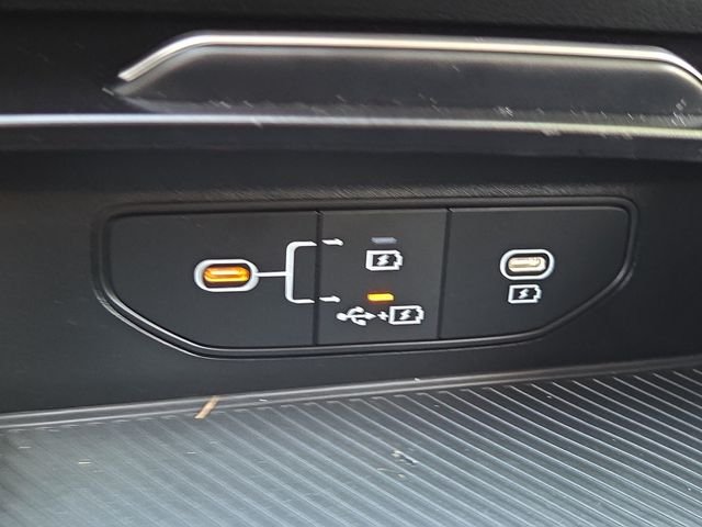 Used 2026 Fusion Black Kia S image 10