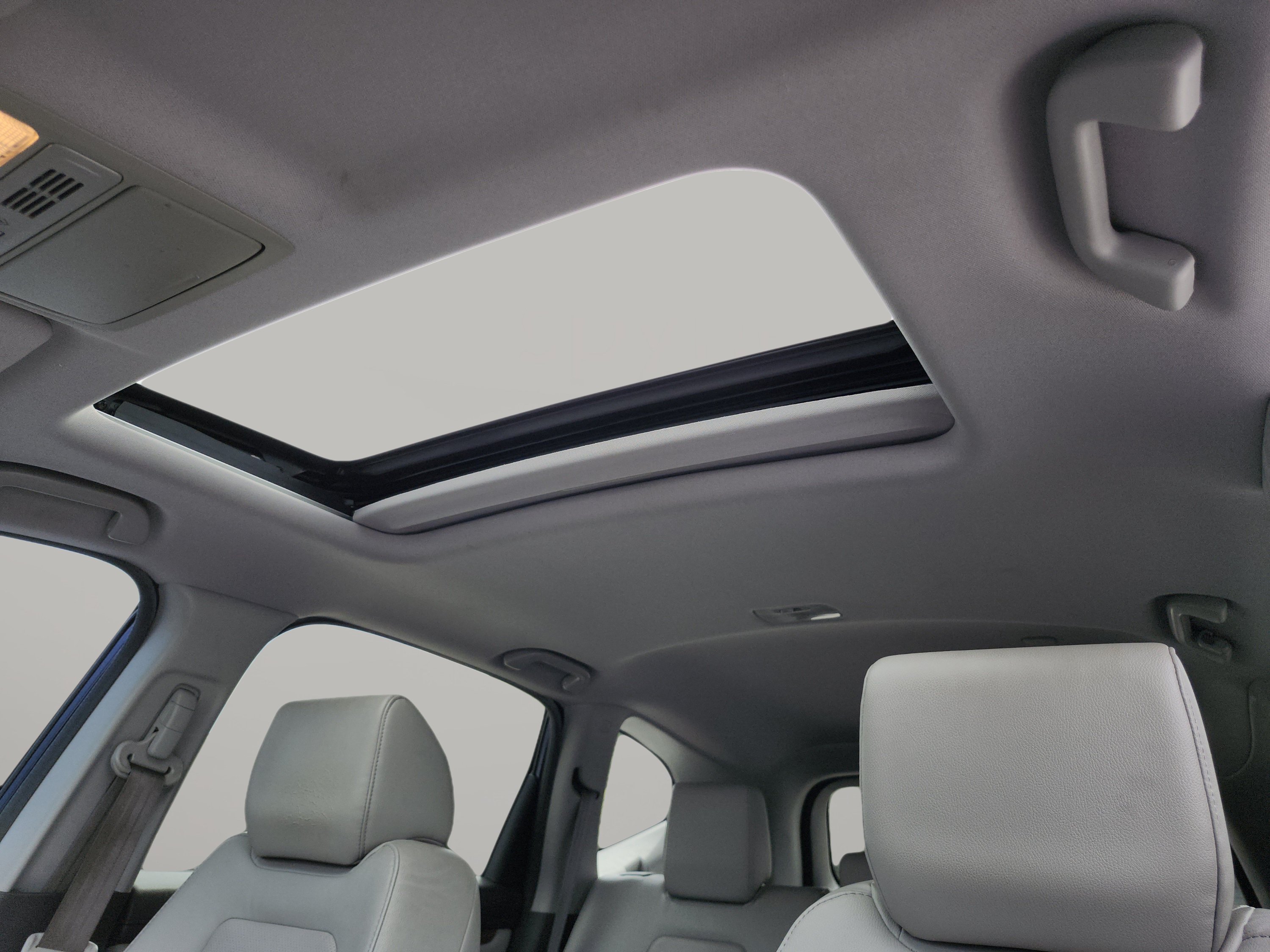 Used 2018  Honda EX-L image 21