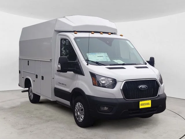 New 2024 Oxford White Ford Base image 7