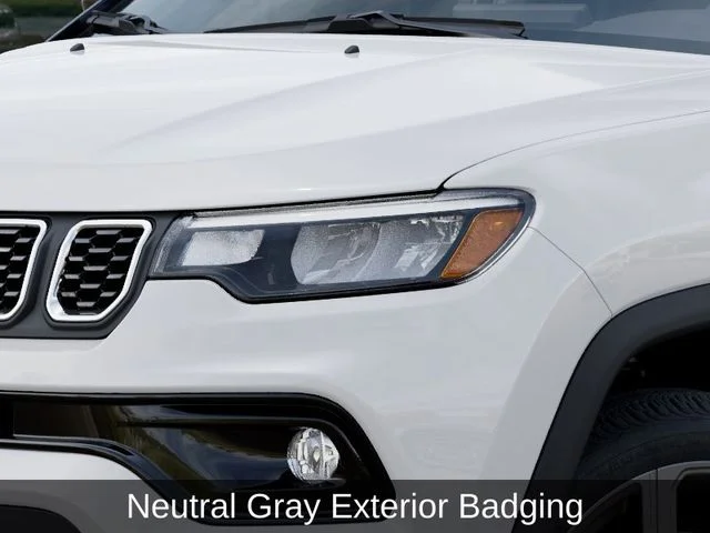New 2026 Bright White Clear-Coat Exterior Paint Jeep Limited image 11