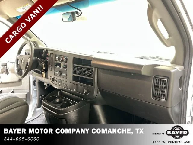 2023 GMC Savana Cargo Work Van - Photo 22