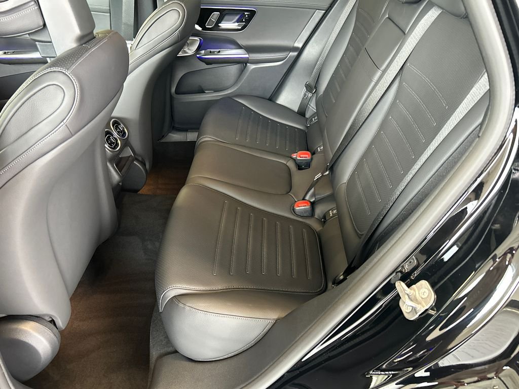New 2027 Black Mercedes-Benz GLC 300 image 24