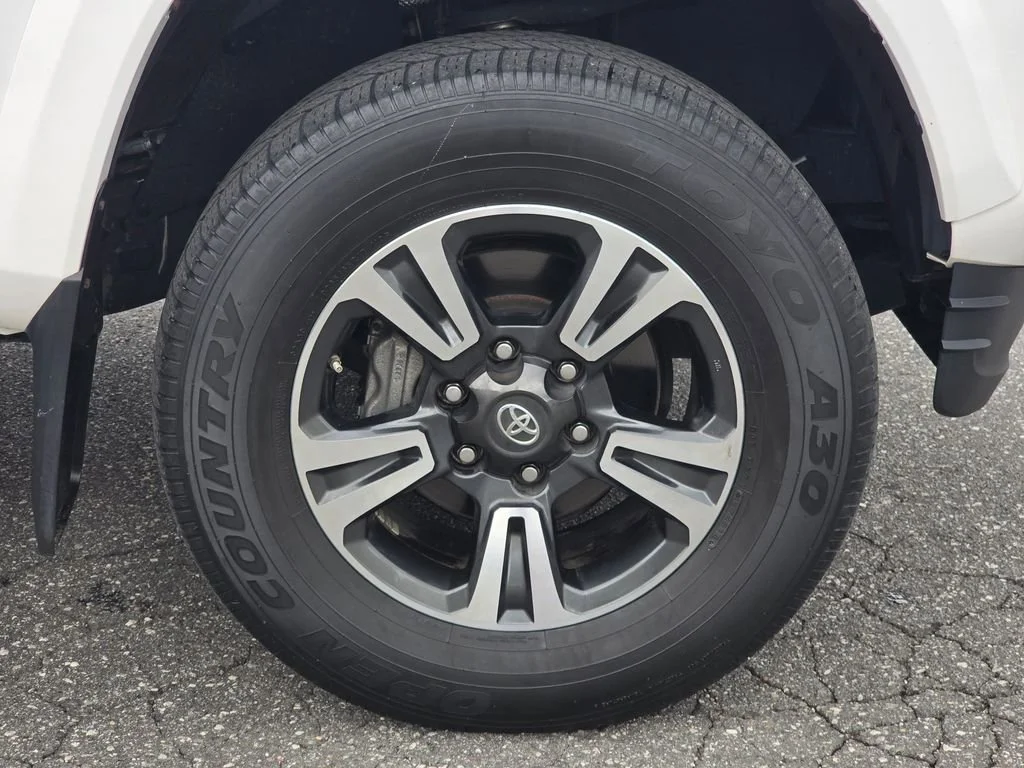 2019 Toyota Tacoma TRD Sport - Photo 22