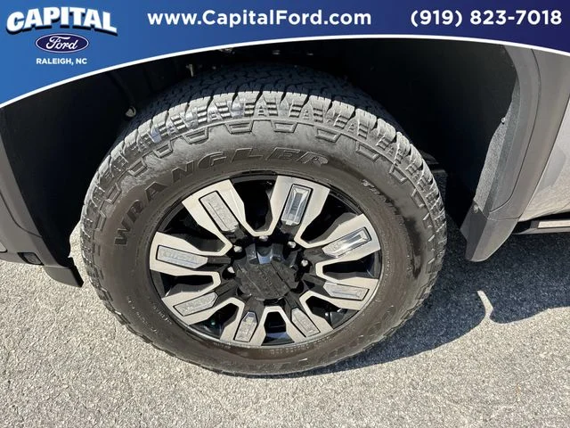 Used 2025 Silver GMC Denali image 13