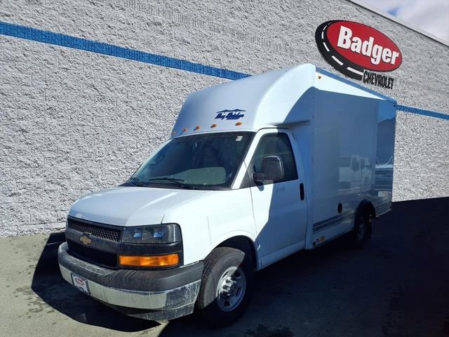 2025 Chevrolet Express 3500 139" WB's photo