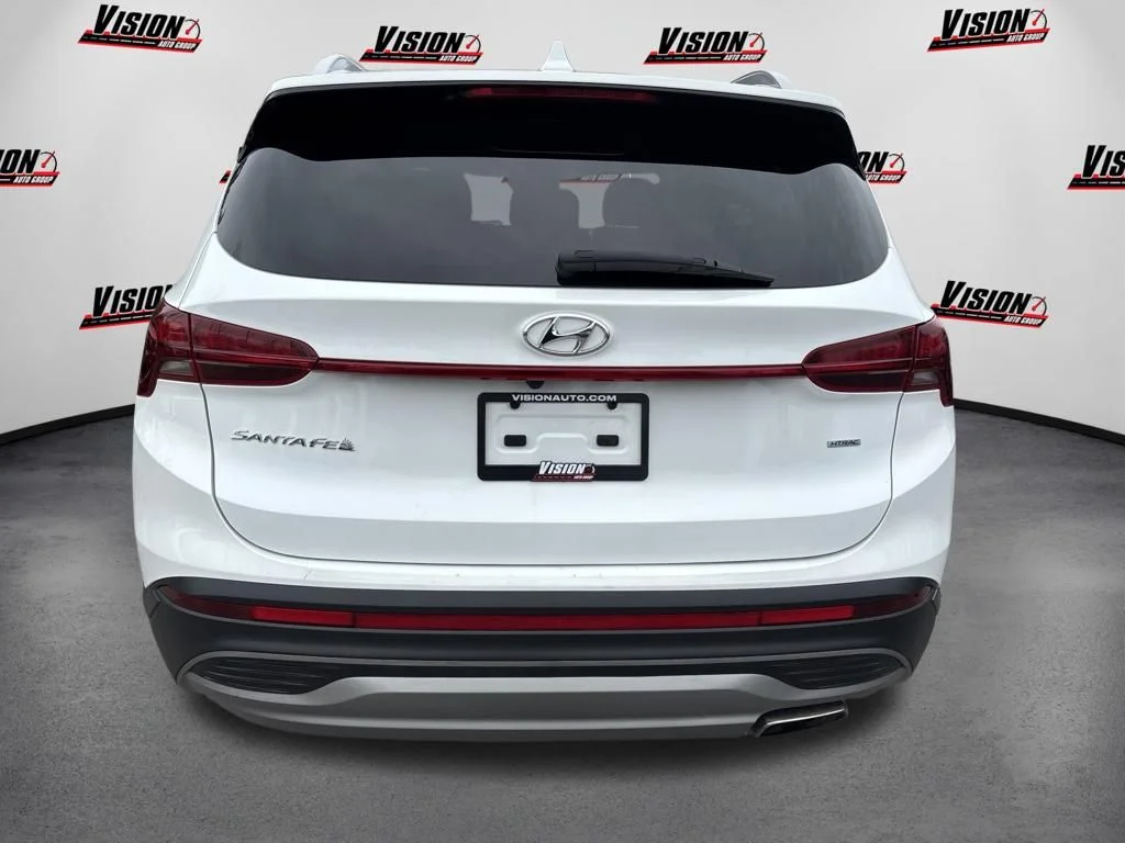 Used 2023 White Hyundai SEL image 3