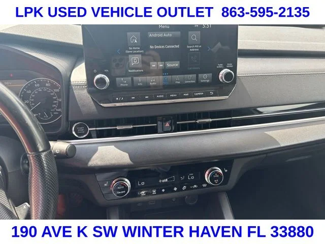Used 2024  Mitsubishi SE image 10