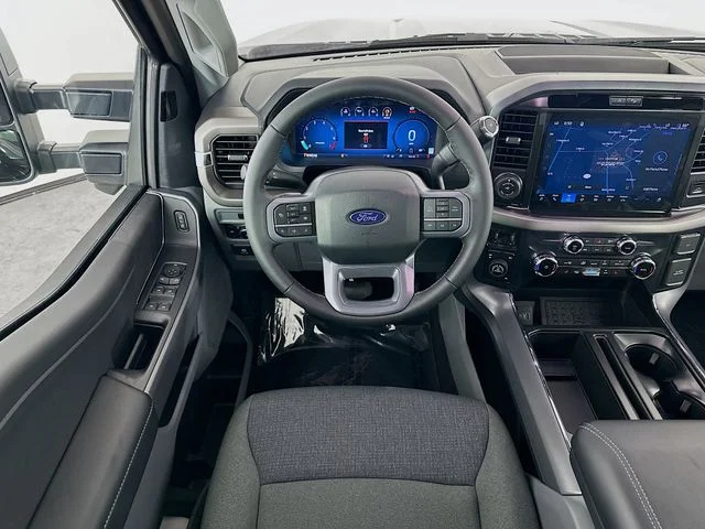 New 2026 Agate Black Metallic Ford XLT image 22