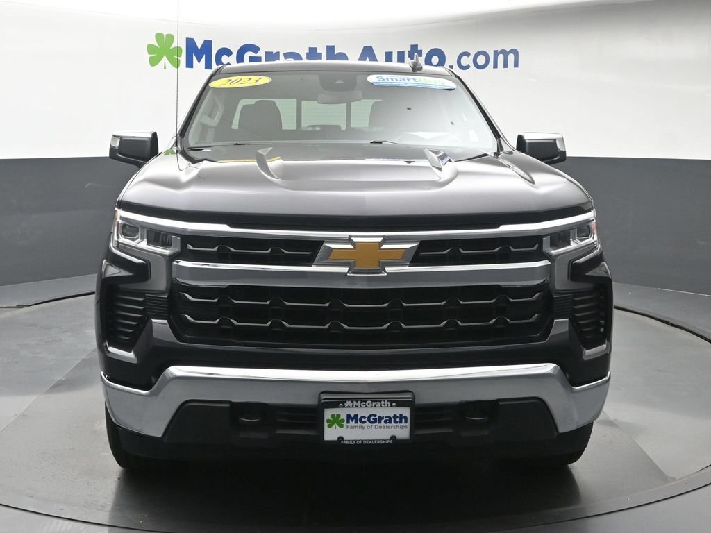 Used 2023 Gray Chevrolet LT image 6