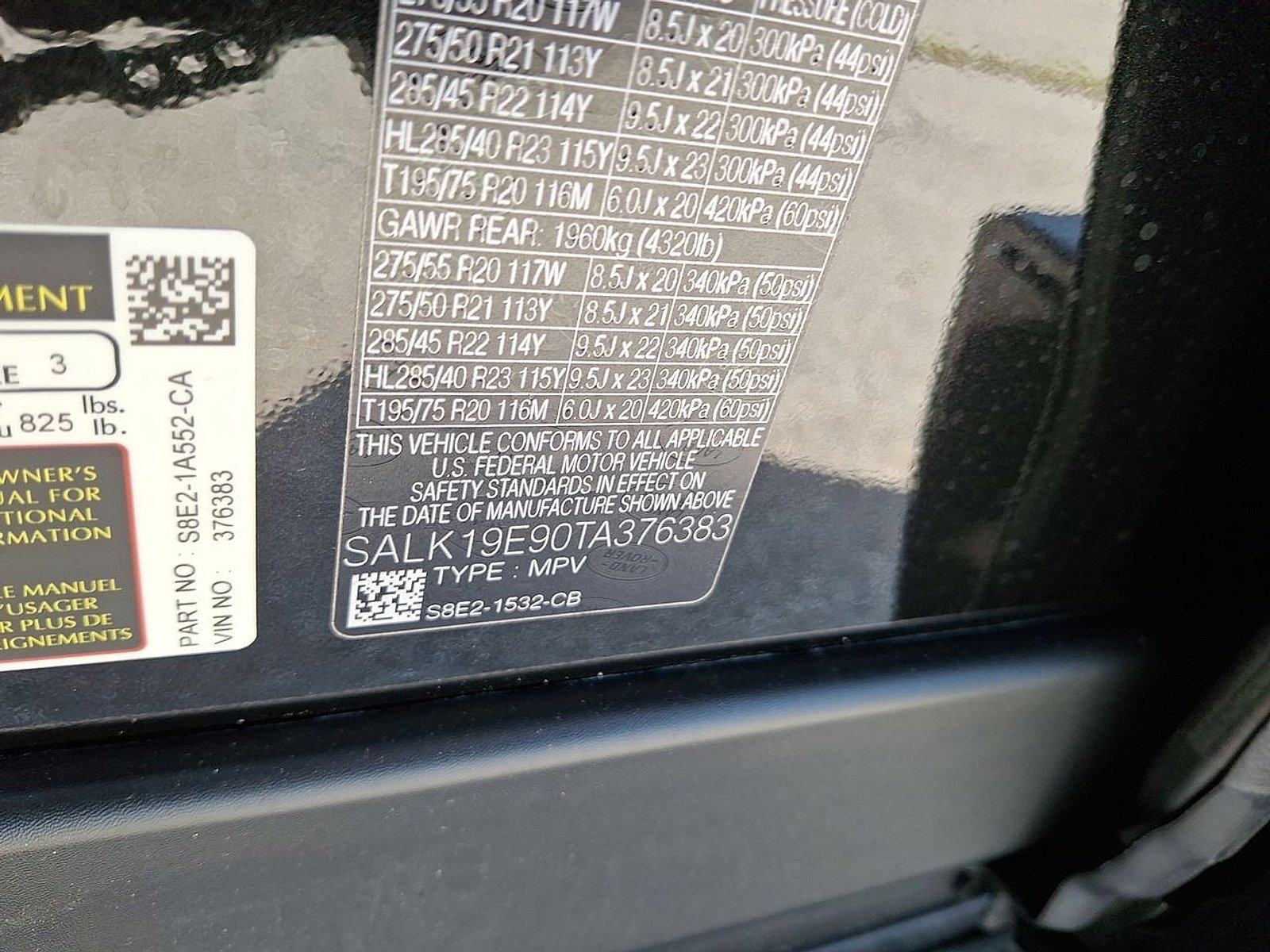 New 2026 Santorini Black LAND ROVER Autobiography image 24