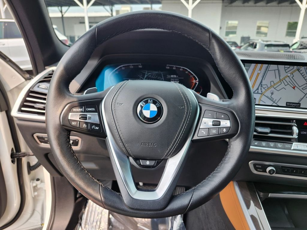 Certified Used 2023 White BMW xDrive40i image 28