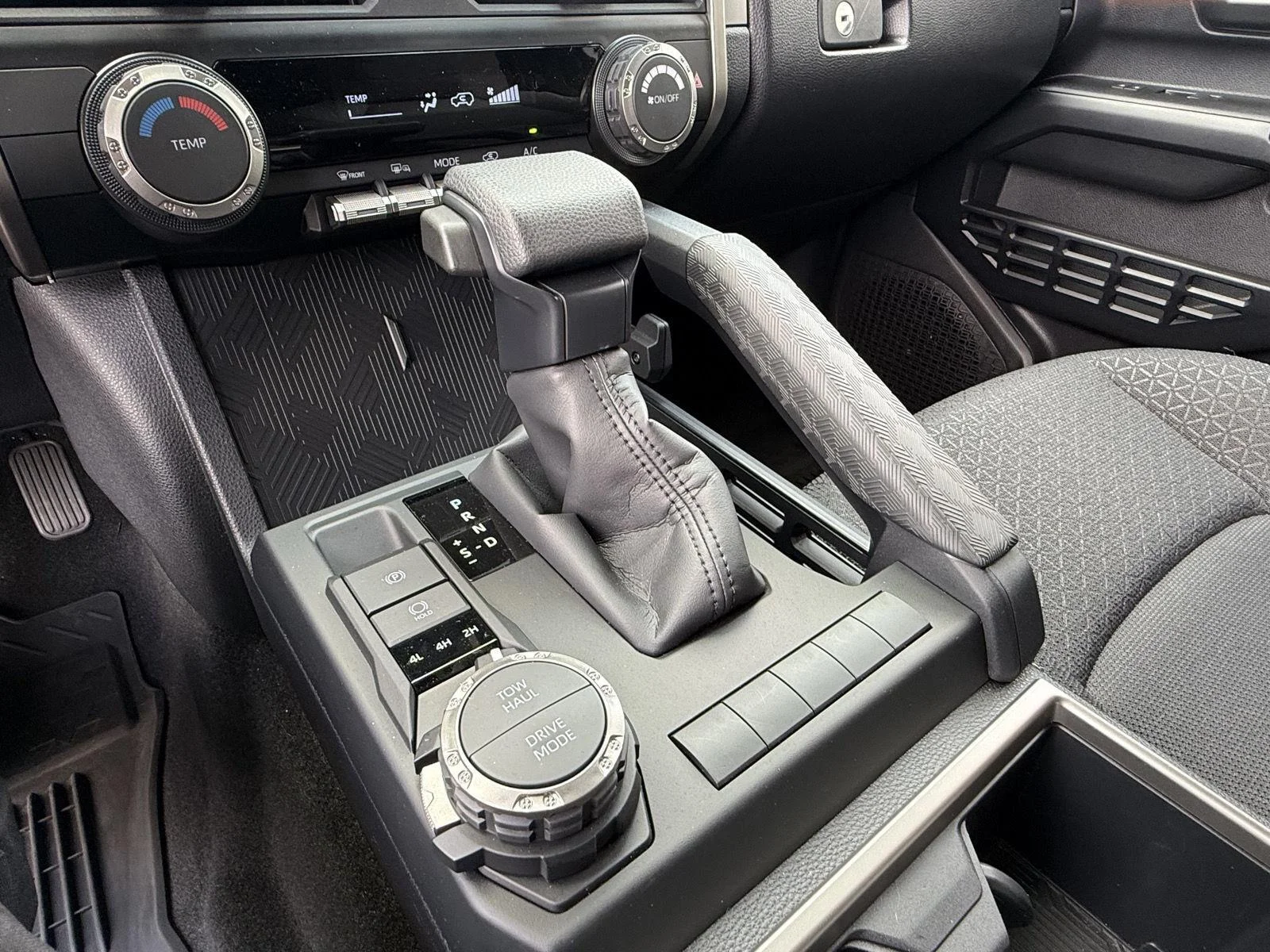 Used 2025 Heritage Blue Toyota SR5 image 29