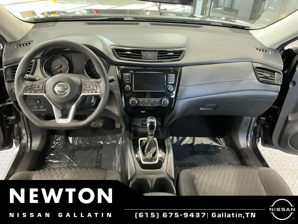 Used 2018 Magnetic Black Nissan S image 8