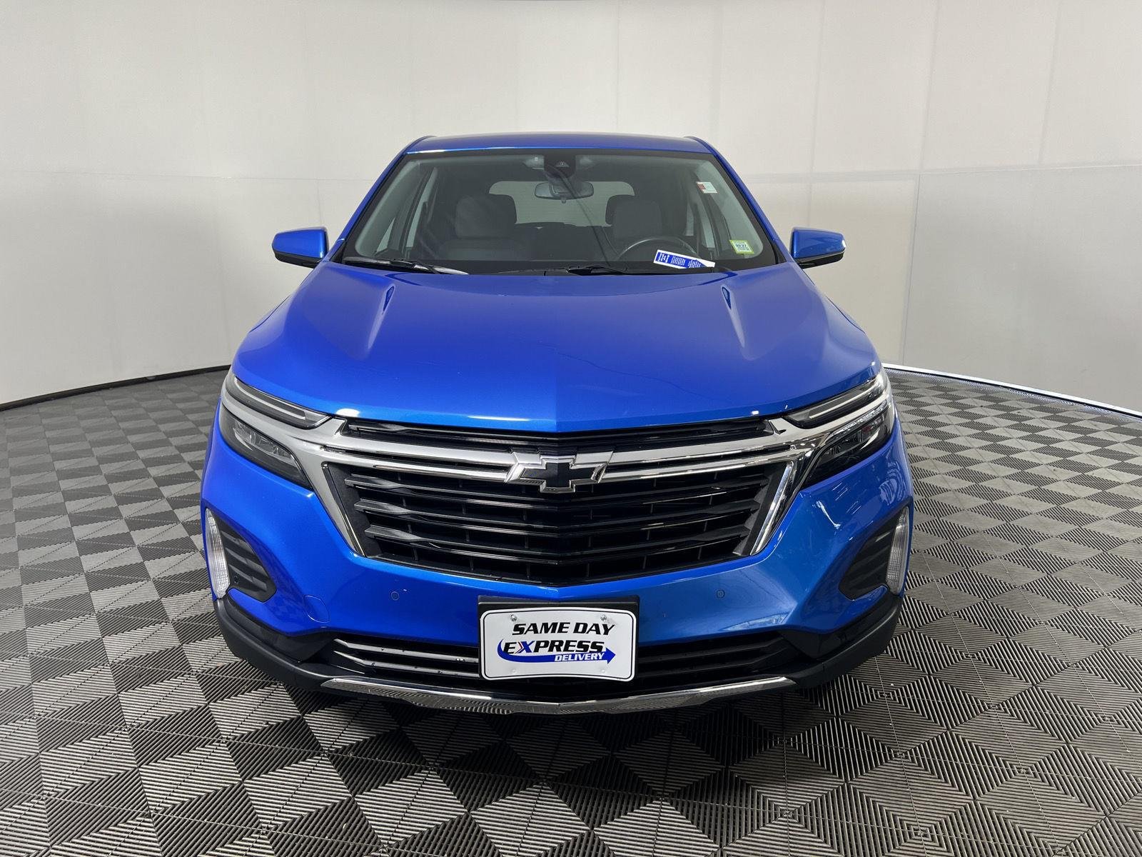 Used 2024 Riptide Blue Metallic Chevrolet LT image 28