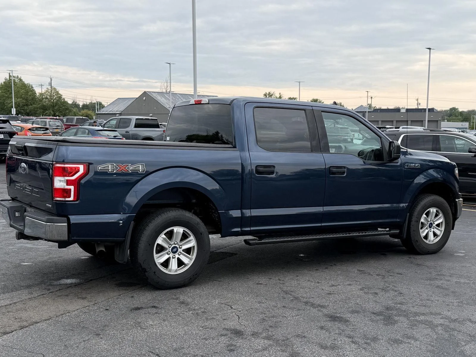 Used 2020 Blue Jeans Ford XLT image 5