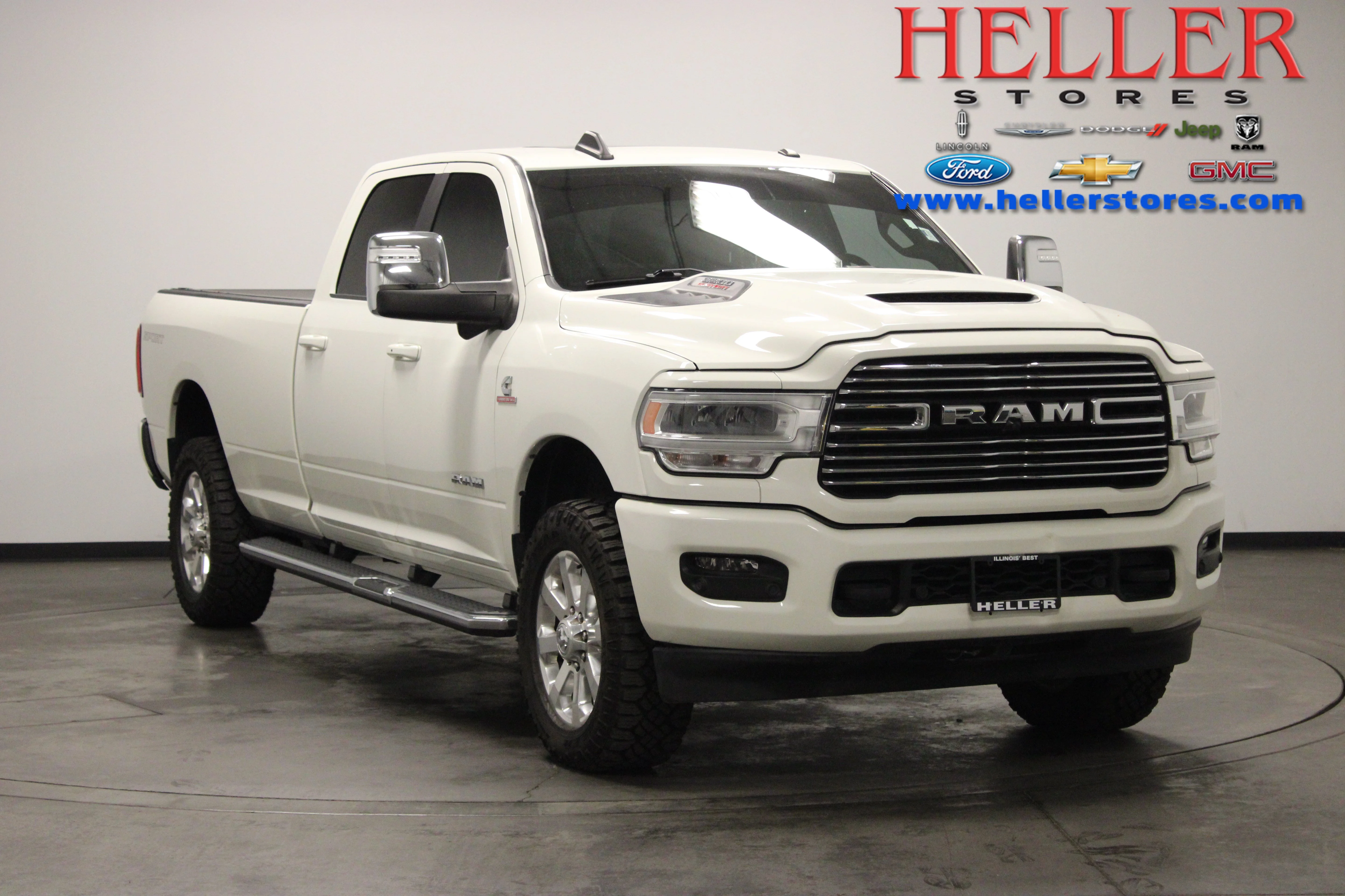 Used 2024 Pearl White Ram Laramie image 1