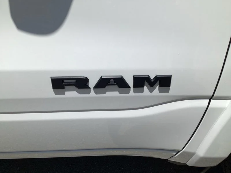 New 2026 Bright White Clearcoat RAM Big Horn/Lone Star image 10