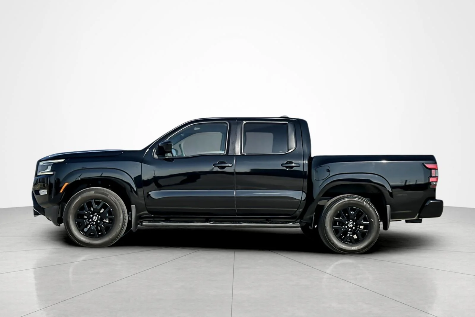 Used 2023 Super Black Nissan SV image 2