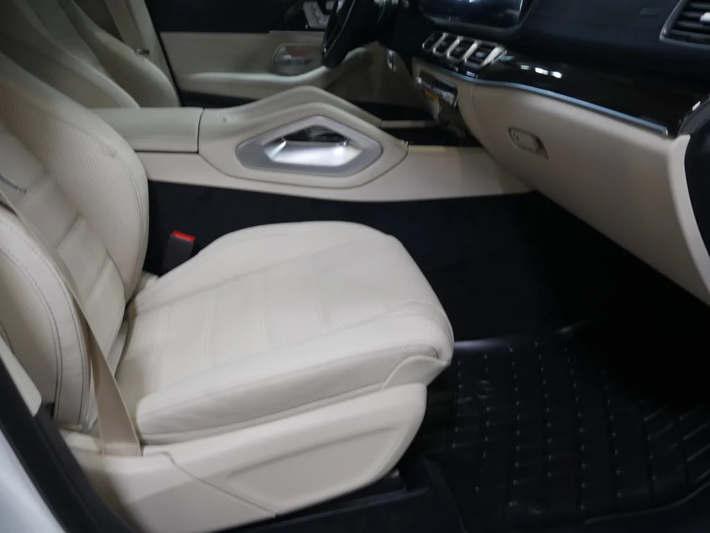New 2026 Polar White Mercedes-Benz GLS 450 image 27