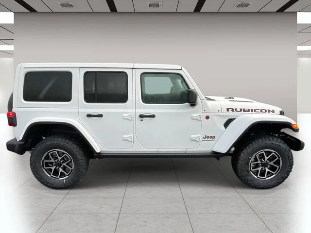 New 2026 Bright White Clear-Coat Exterior Paint Jeep Rubicon image 2