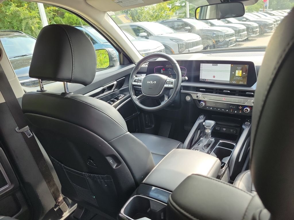 Certified Used 2024 Gray Kia S image 14