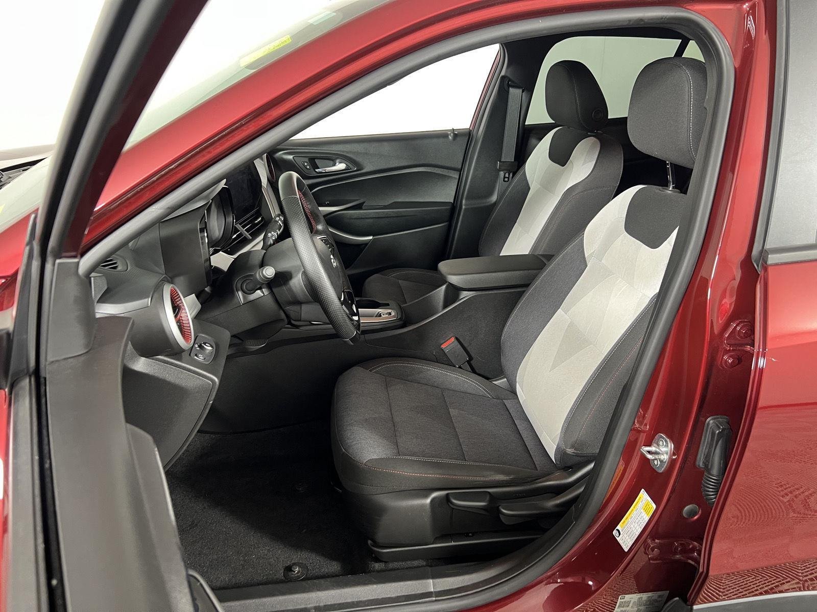 Used 2024 Crimson Chevrolet 1RS image 24