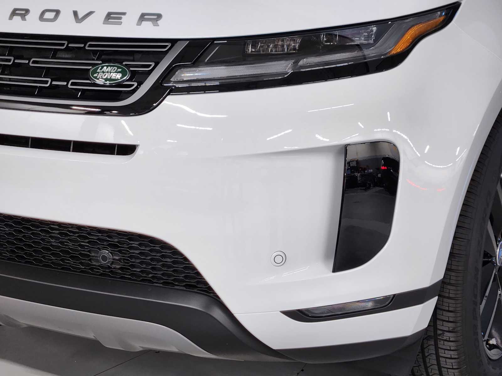 New 2026 Fuji White Land Rover Core S image 12