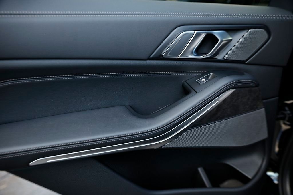 2026 BMW X5 50e - Photo 23