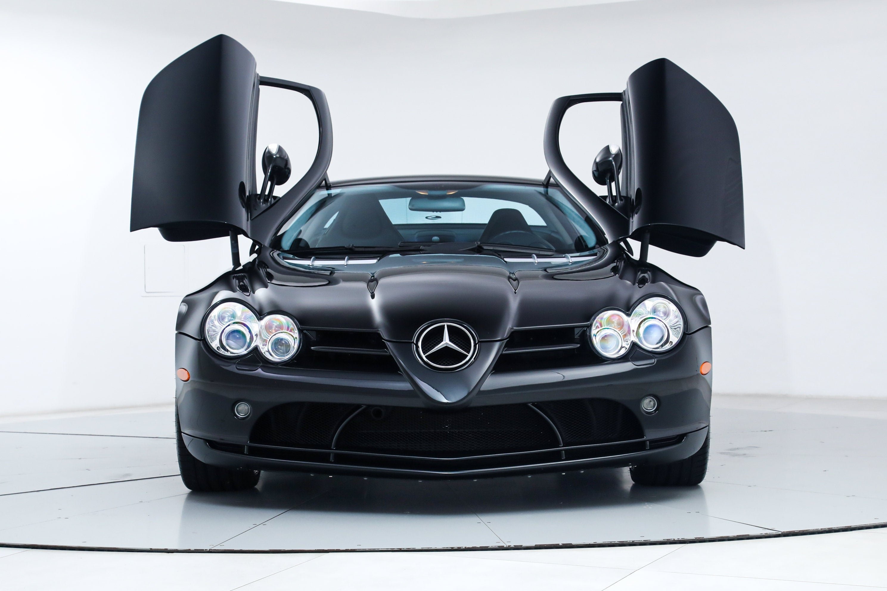 Used 2006 Black Mercedes-Benz  image 10