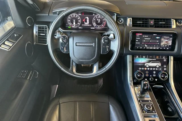 Used 2020 Eiger Grey Metallic Land Rover HSE Dynamic image 13