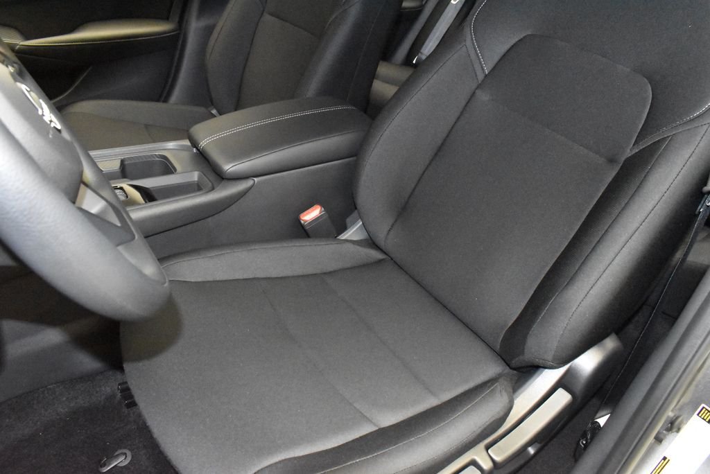 2025 Nissan Sentra S - Photo 13