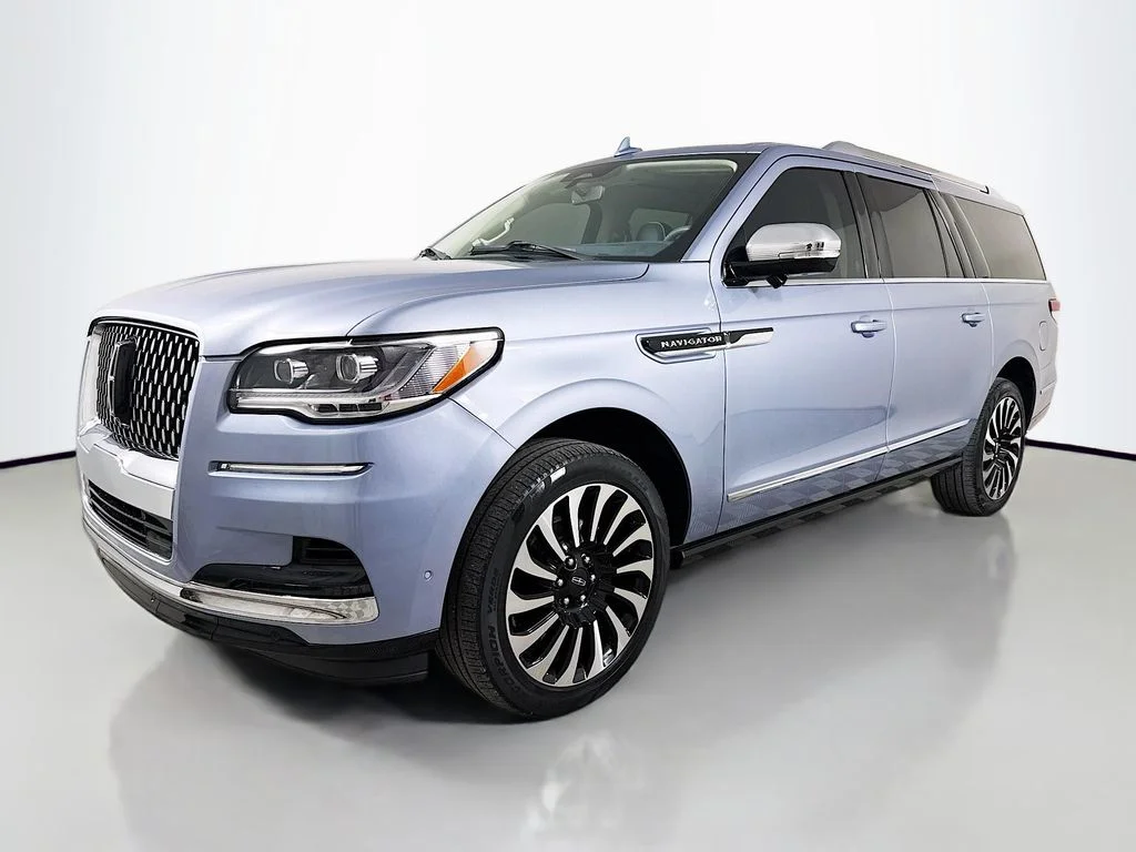 Used 2023 Blue Lincoln Black Label image 1