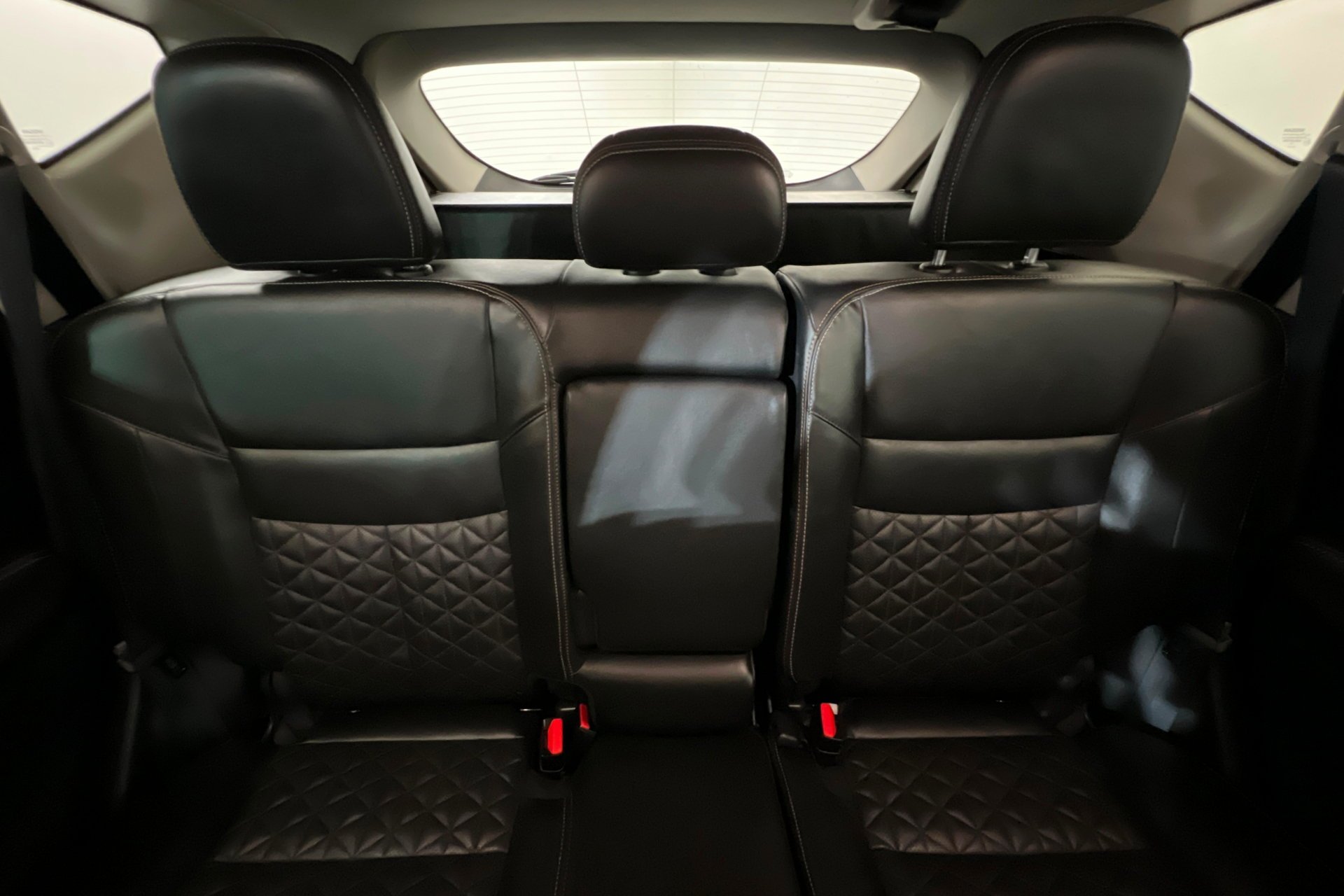 Used 2021 Gun Metallic Nissan Platinum image 26