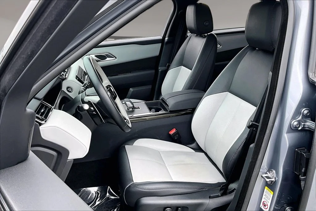 Certified Used 2024 Gray Land Rover Dynamic SE image 19