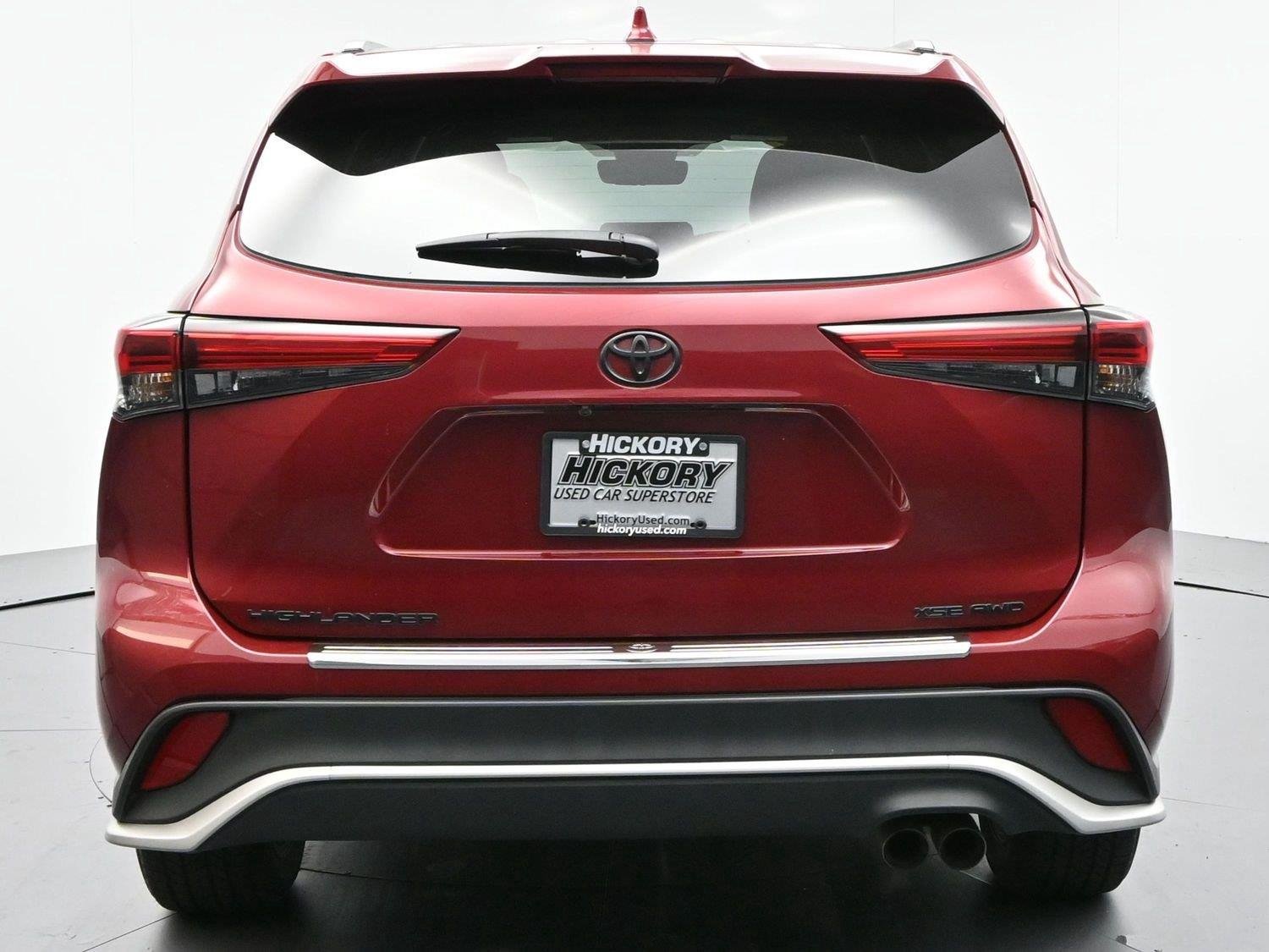 Used 2022 Ruby Flare Pearl Toyota XSE image 6