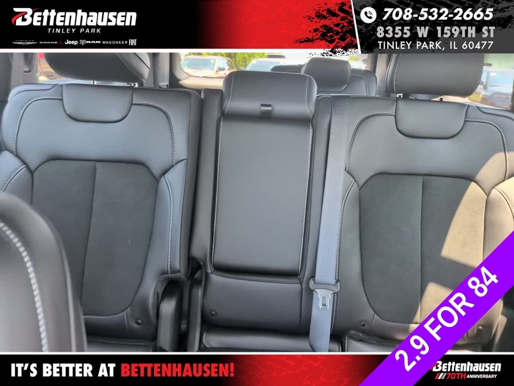 New 2026 Baltic Gray Metallic Clear-Coat Exterior Paint Jeep Limited image 26