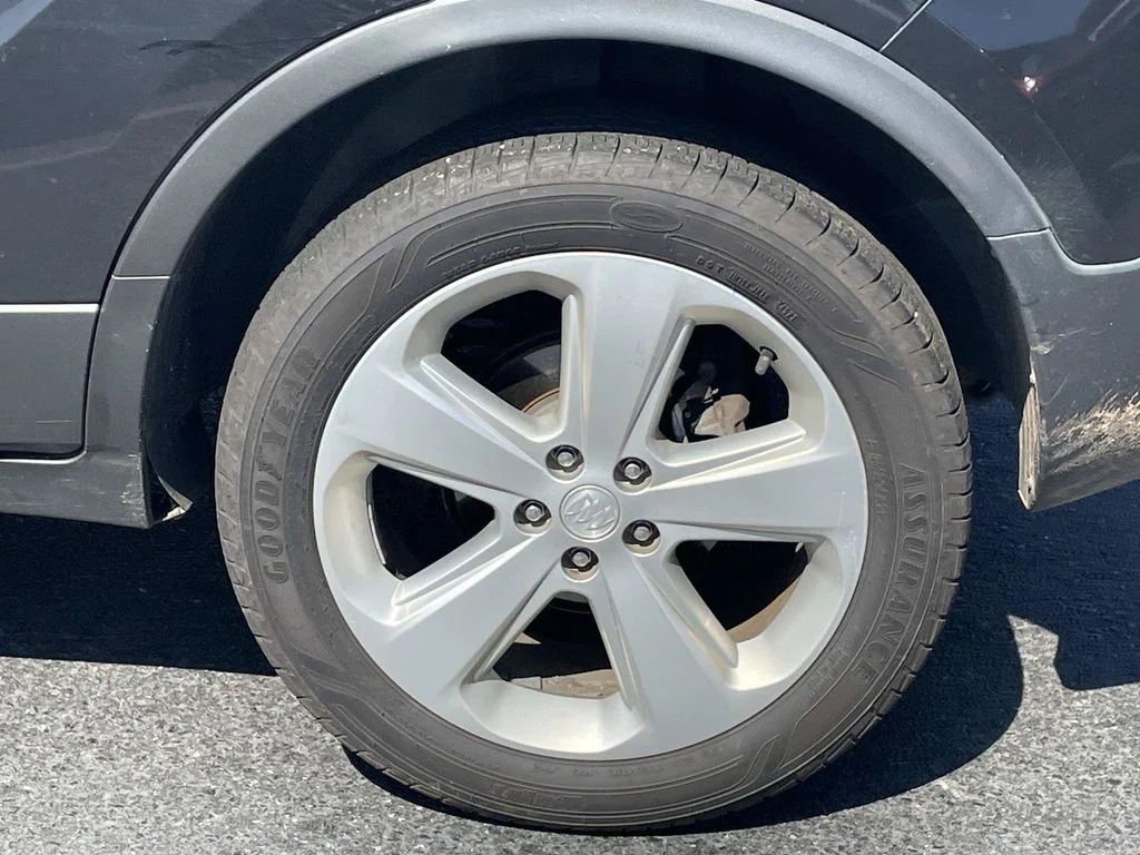 Used 2015 Black Buick Base image 12