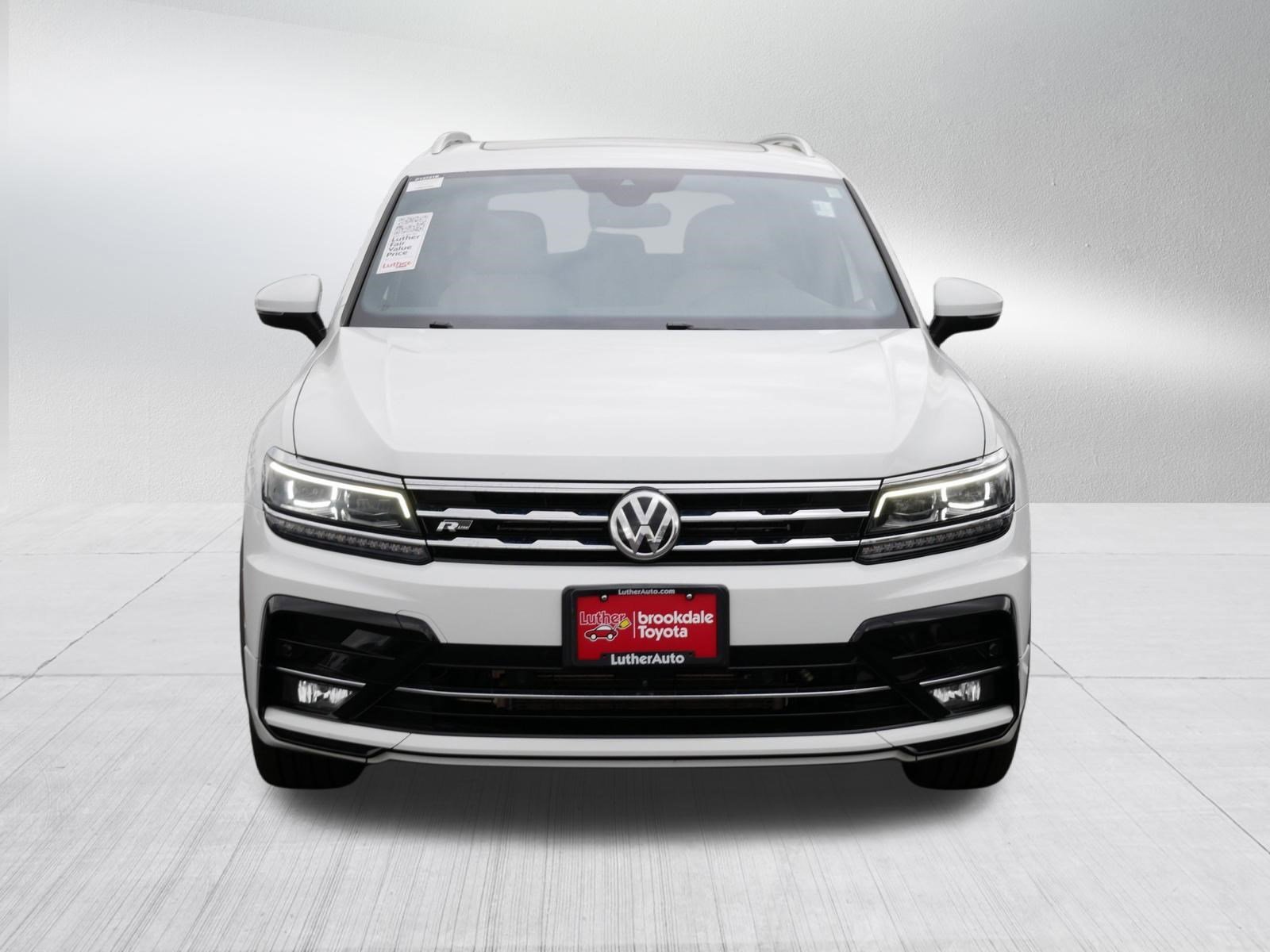 Used 2021 Volkswagen Tiguan SEL Premium R-Line with VIN 3VV4B7AX2MM068210 for sale in Brooklyn Center, Minnesota