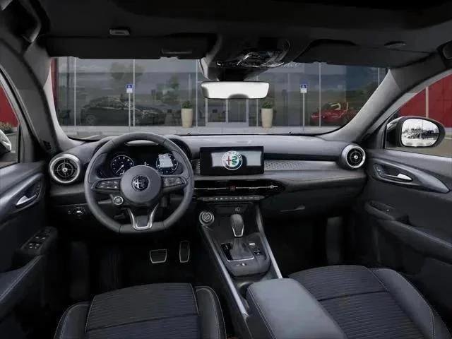 New 2025 Milano White Exterior Paint Alfa Romeo  image 88
