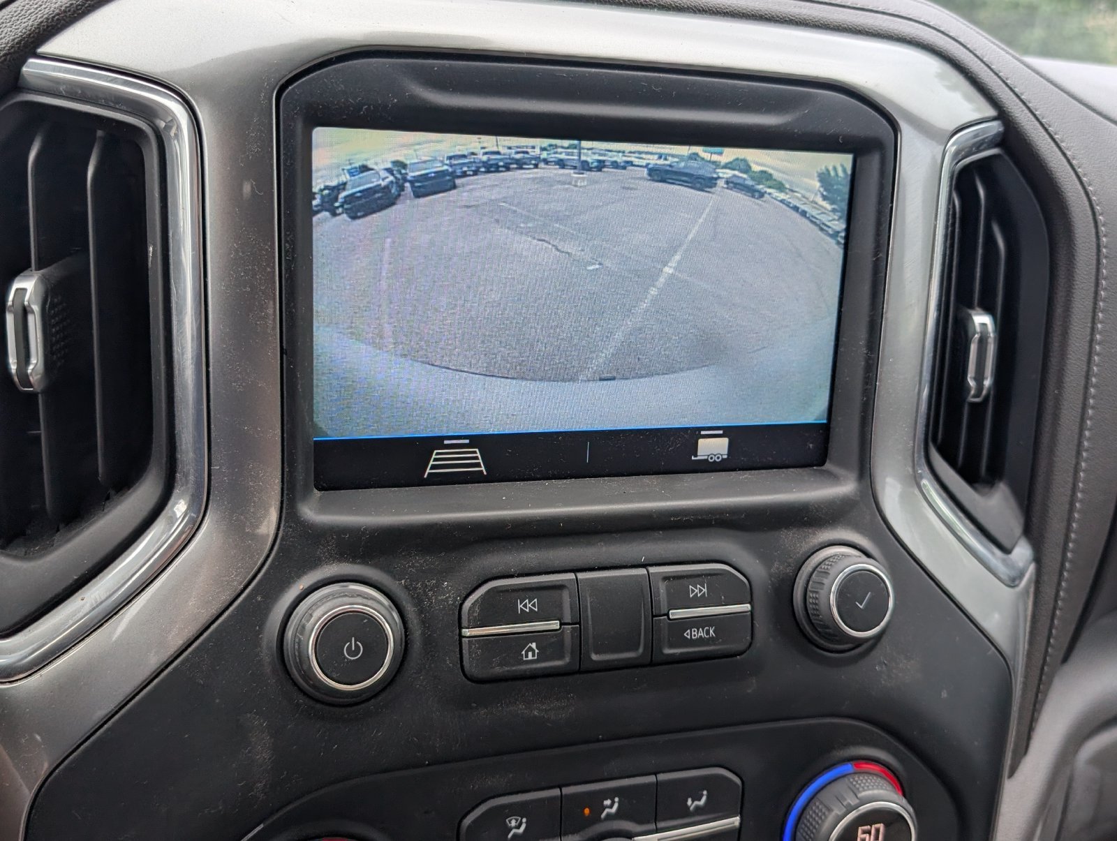 Used 2021 SILVER ICE METALLIC Chevrolet LT image 10