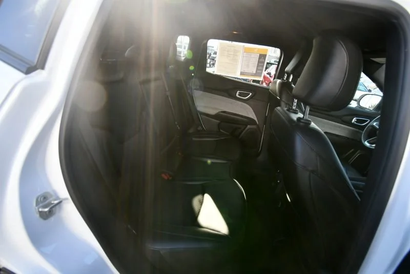 View 16