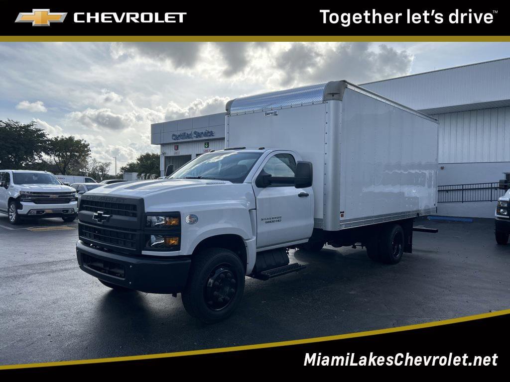 2023 Chevrolet Silverado 4500 Medium Duty Chassis Cab Work Truck