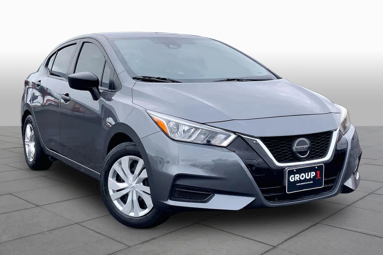 Used 2021 Gun Metallic Nissan S image 3