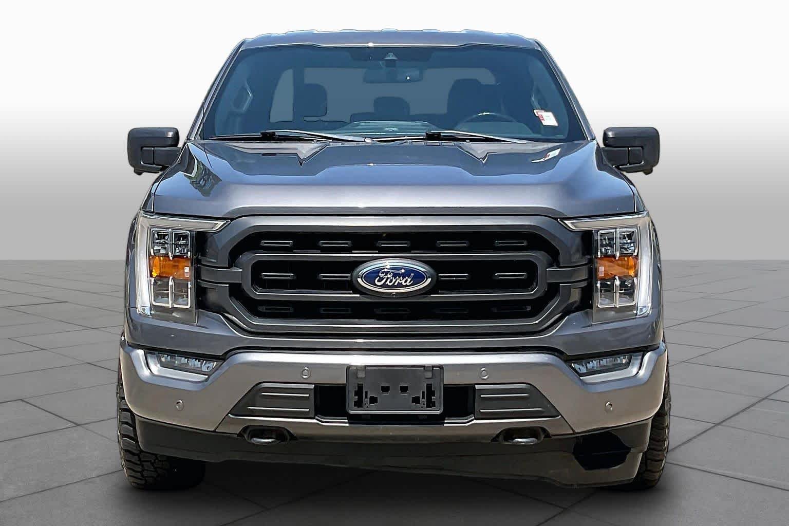 Used 2021 Carbonized Gray Metallic Ford XLT image 4