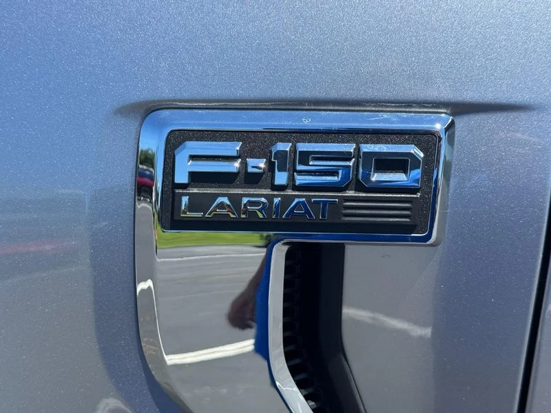 Used 2026 Iconic Silver Metallic Ford LARIAT image 8