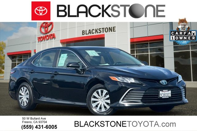 2022 Toyota Camry Hybrid LE