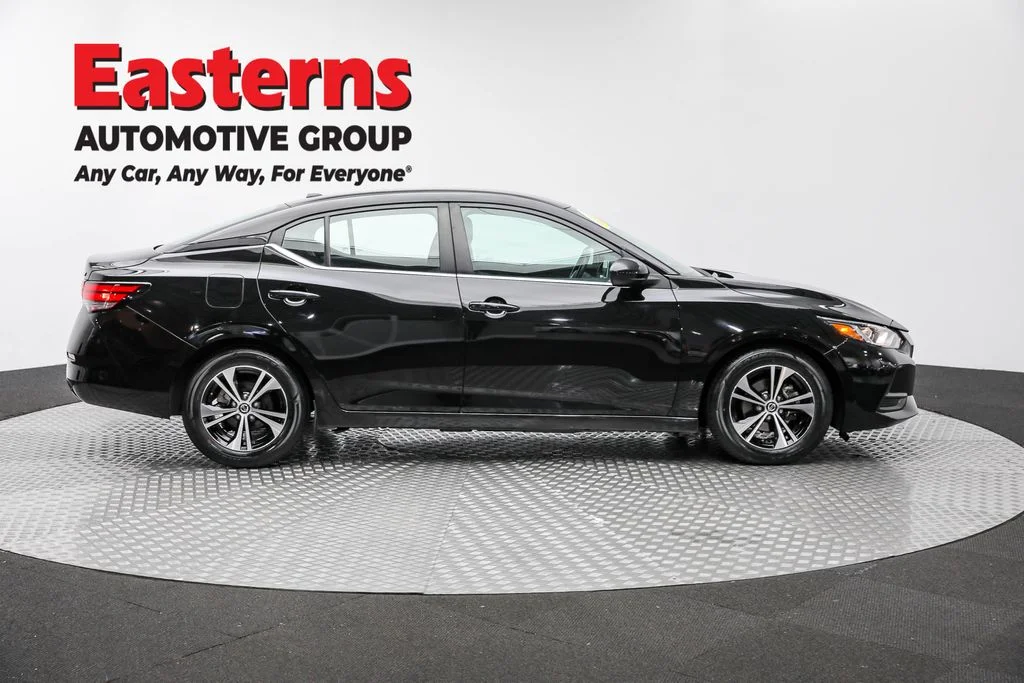 Used 2022 Black Nissan SV image 4