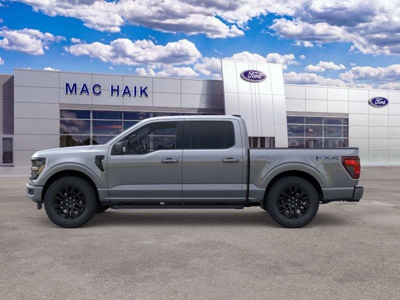 New 2026 Carbonized Gray Metallic Ford XLT image 3
