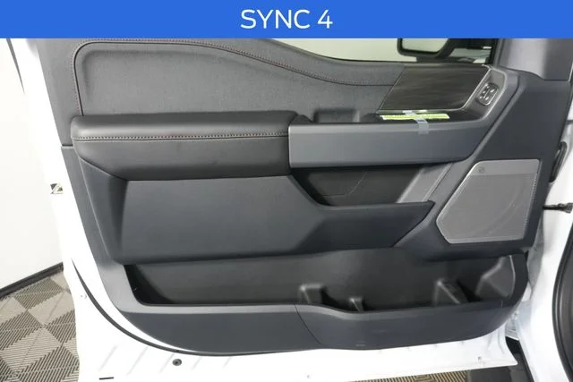 New 2026 Oxford White Ford Lariat® image 31