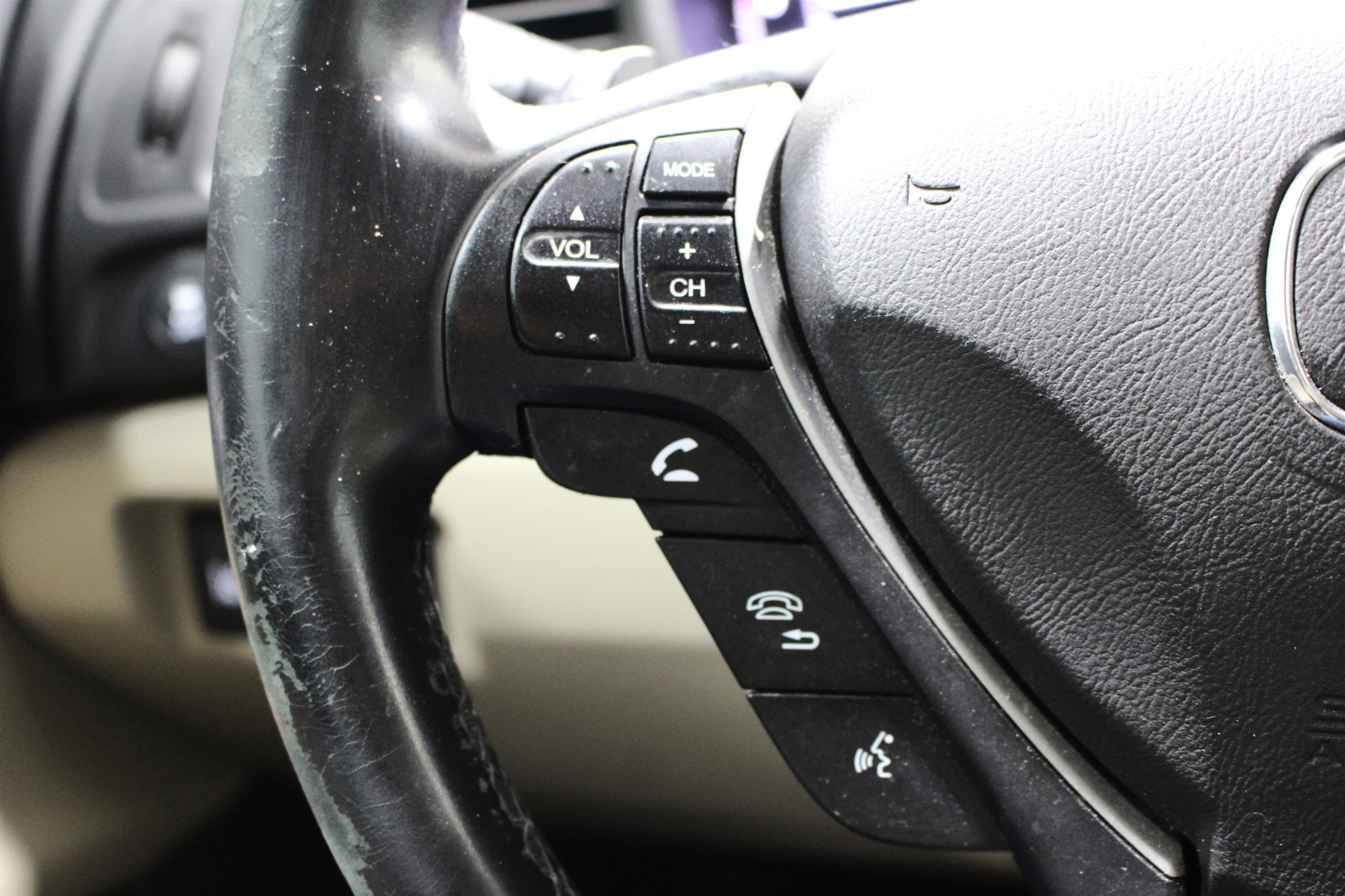 2016 Acura ILX Technology Plus - Photo 11